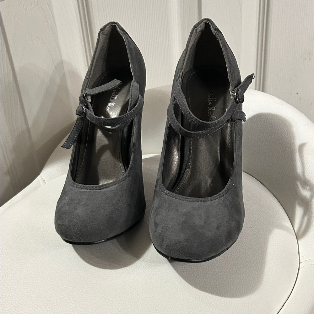 Elegant Gray Women's Shoes